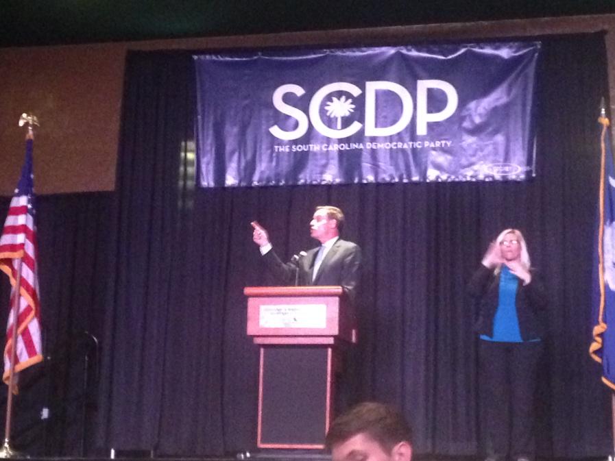 crickers's tweet photo. @MarkWarnerVA gives a shout out in South Carolina to @MudcatSaunders @scdp http://t.co/slrEHuI298