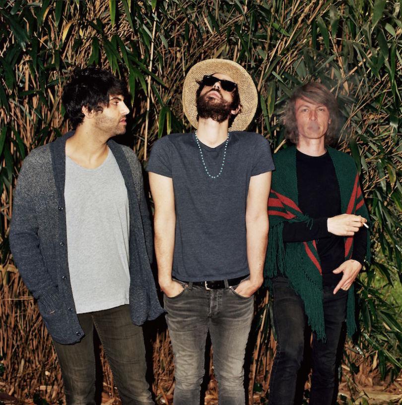konbini's tweet photo. Exclusive: Belgian Band VISMETS' Second Psych Offering 'ABRACADABRA' - http://t.co/7dbAkXCOh4 http://t.co/83fhAoSHG8
