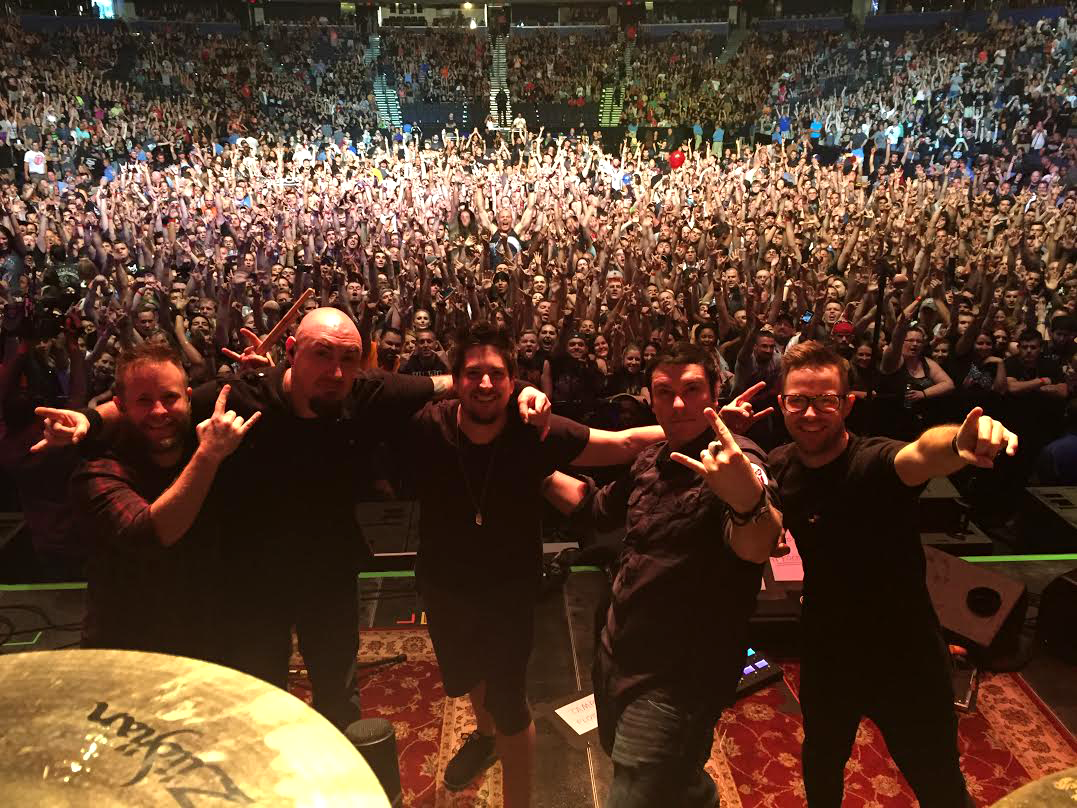 breakingbenj's tweet photo. Tampa you guys were roaring tonight! Thanks for having us #98ROCKFEST​! See you guys soon :) http://t.co/ksRyp3kkaK