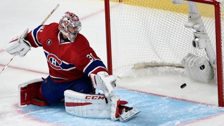 hockeynight's tweet image. Habs burned by controversial non-call in double-OT loss to Lightning cbc.sh/OdPhfnC