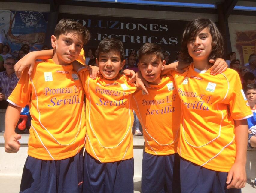 Esta tarde es el turno de los cuatro alevines que representan a nuestro pueblo en la Selección Sevillana de fútbol.