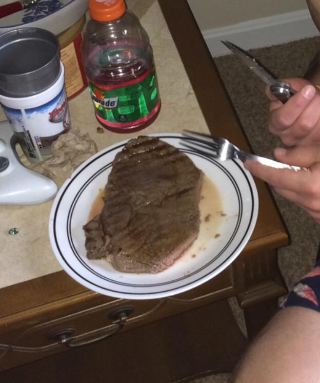 DerbyFailgate's tweet photo. Derby Tip #1:
Start your day with a healthy meal. http://t.co/D003rWMA5R