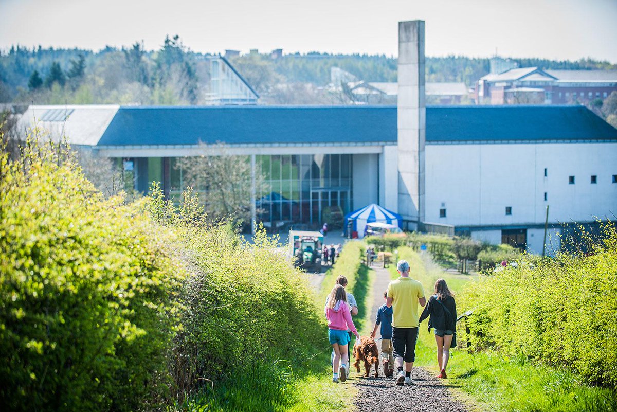 NtlMuseumsScot's tweet photo. #MayHolidayWeekend - all our Museums are open today, Sunday & Monday http://t.co/uo0bKBLOxC http://t.co/qz5TsoqAT8
