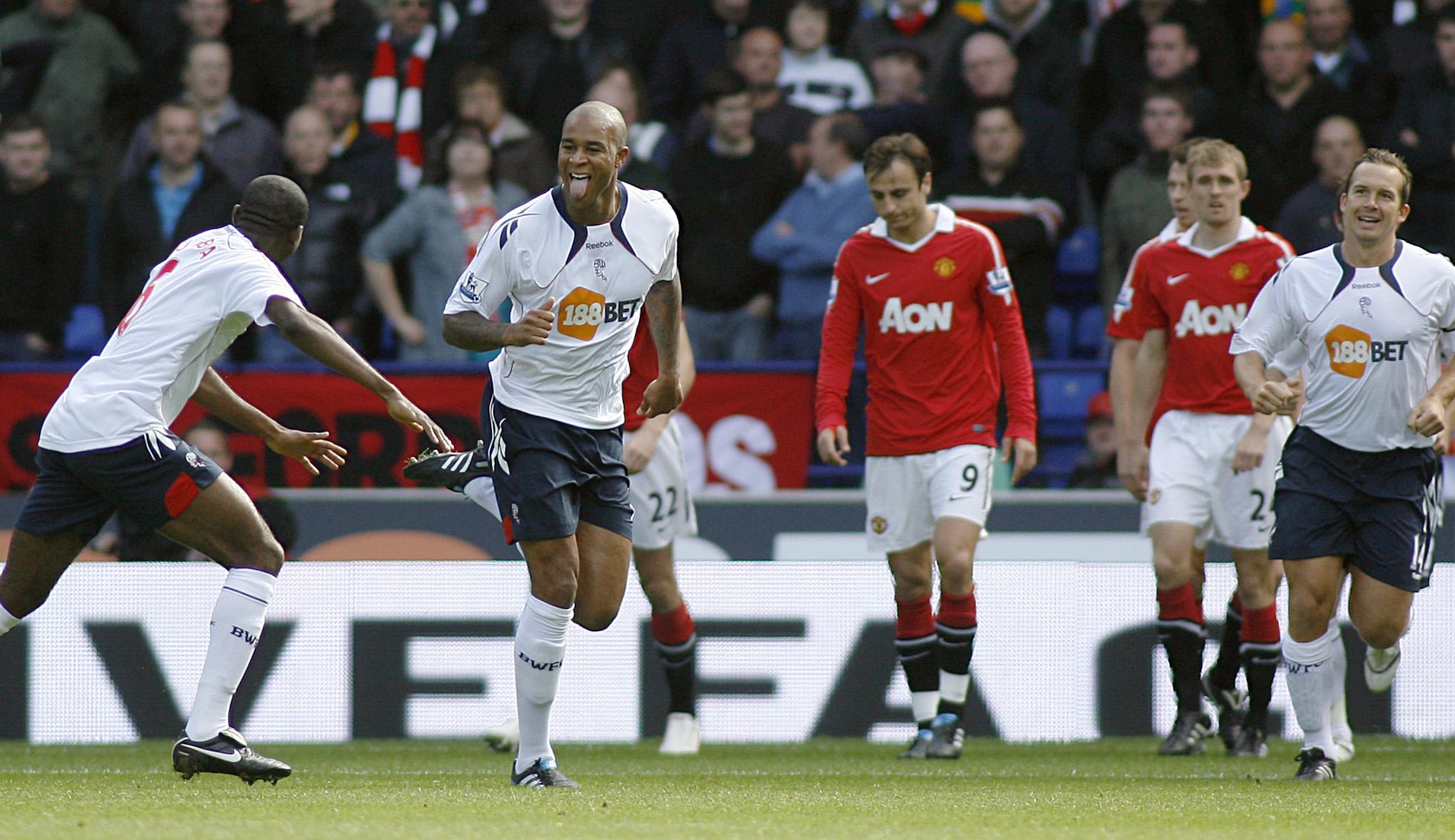 Many happy returns to our former defender Zat Knight! He turns 35 today. Happy birthday, Zat! 