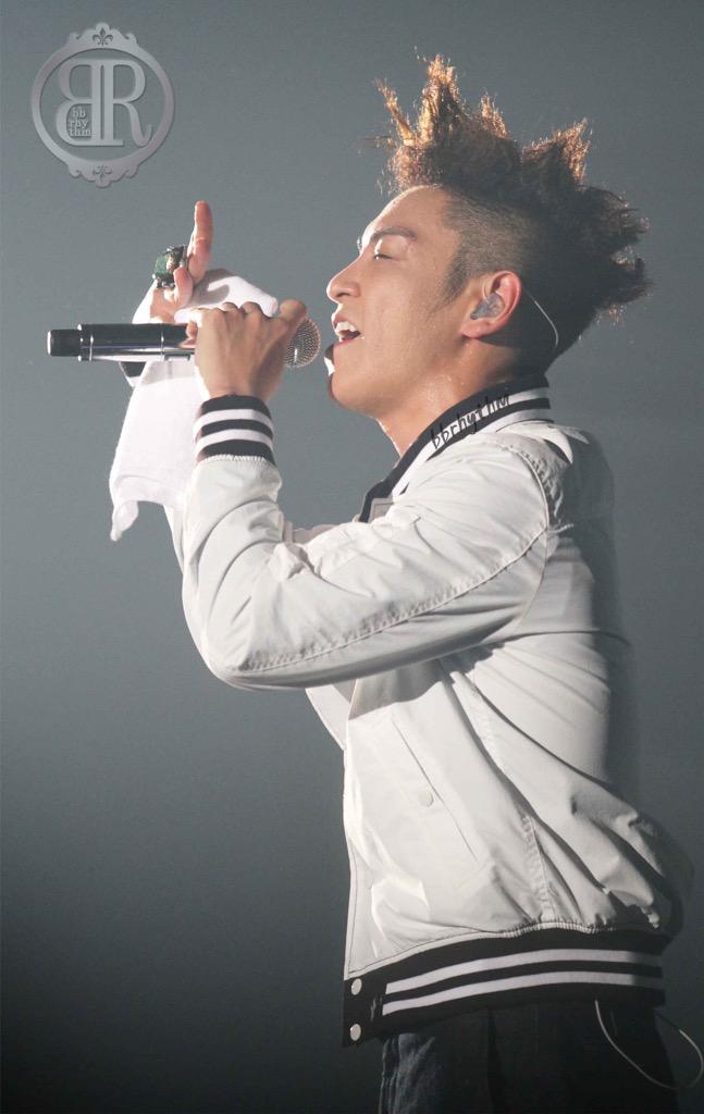 bbrhythm's tweet photo. 【150426  'MADE' TOUR in Seoul 】
#탑 ①
#최승현 #TOP #BIGBANG  #빅뱅 #bbrhythm http://t.co/d6EnYOzpDe