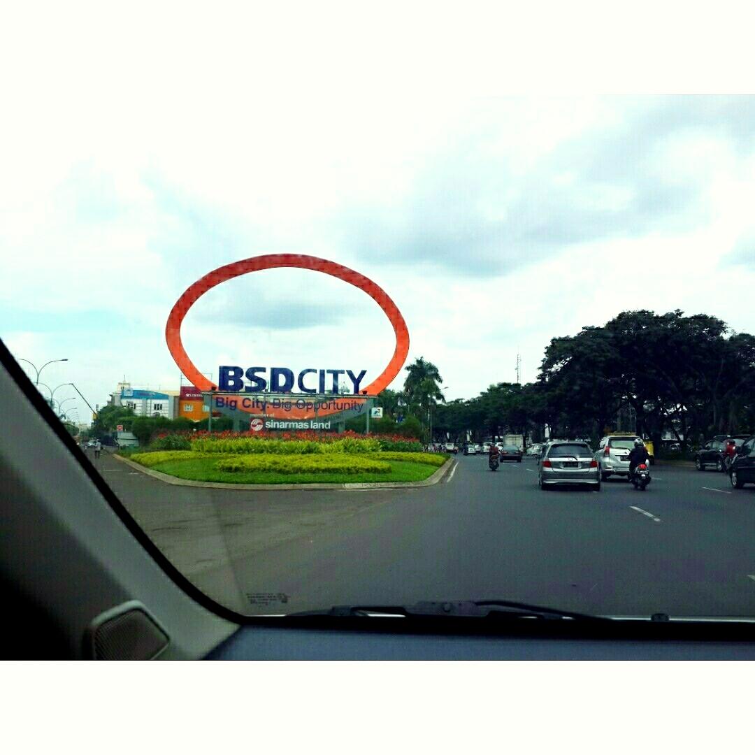 Kitaa sekarang lagi dijalan mau nukerin tiket bareng rombongan ELF Pekanbaru😊
Ayooo ELF semangat tukerin tikeeet💪