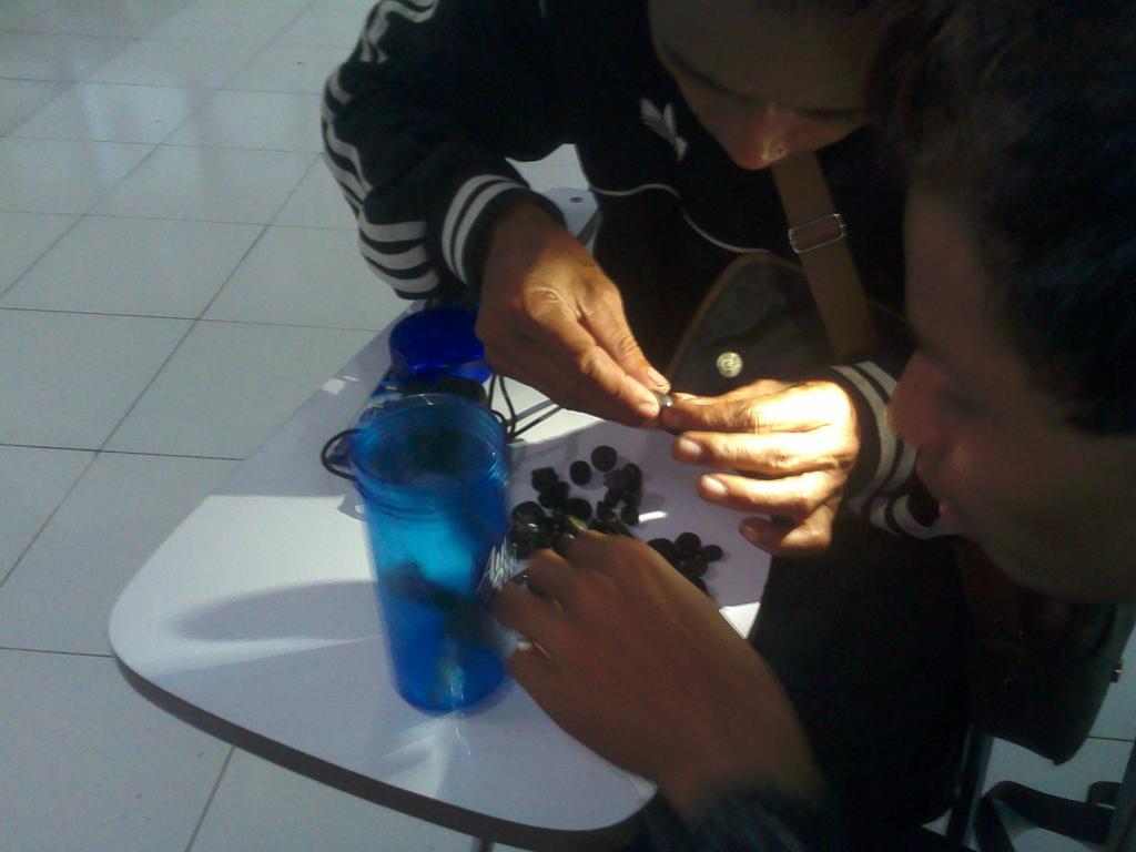 Gamau pulang masih kangen sama <a href="/GBYRFANSPECTA3/">GEBYAR FANSPECTA3</a> <a href="/man2bdg/">MA Negeri 2 Bandung</a> ngisi waktu luangnya ya pamer batu akik wkwkwk