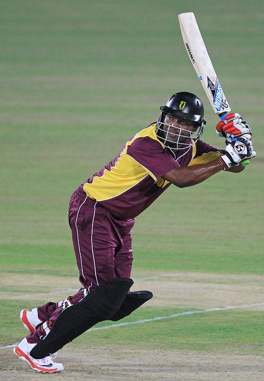 GG yesterday & now Brian Lara today! Happy Birthday   