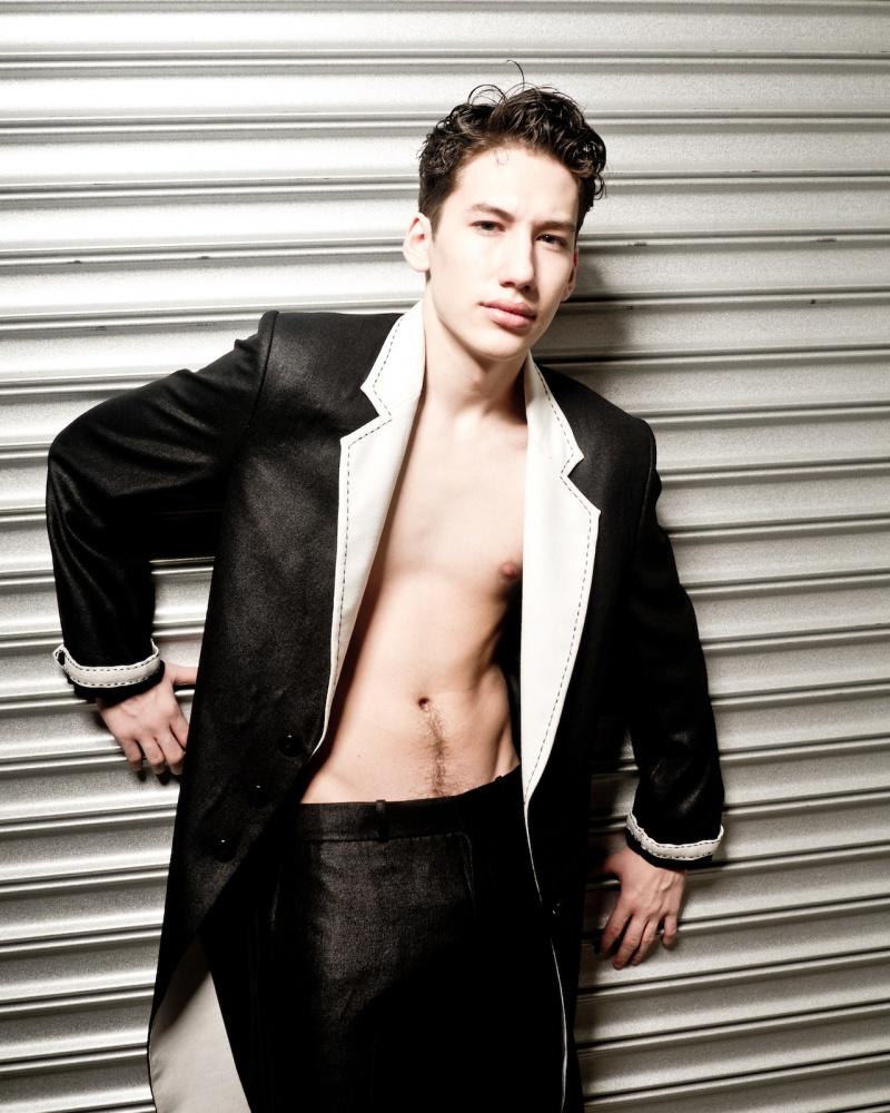 iamethanrufino's tweet photo. #HOT #Men5 #SarapNgPinoy ... Luke del Mundo. http://t.co/QVLOOJfVHK