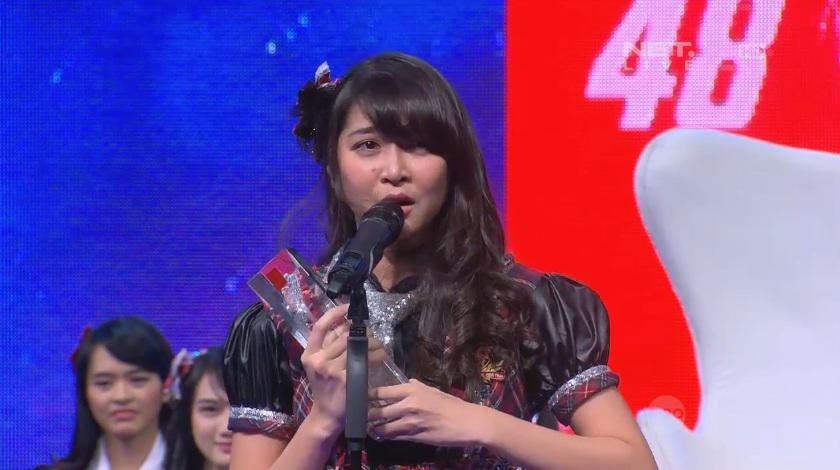 mdtvindonesia's tweet photo. .@veJKT48 paling takut menjadi nomor 1. Karena takut tidak bisa lebih baik dari @melodyJKT48 #PemilihanJKT48onNETtv http://t.co/qjPEcyytaW