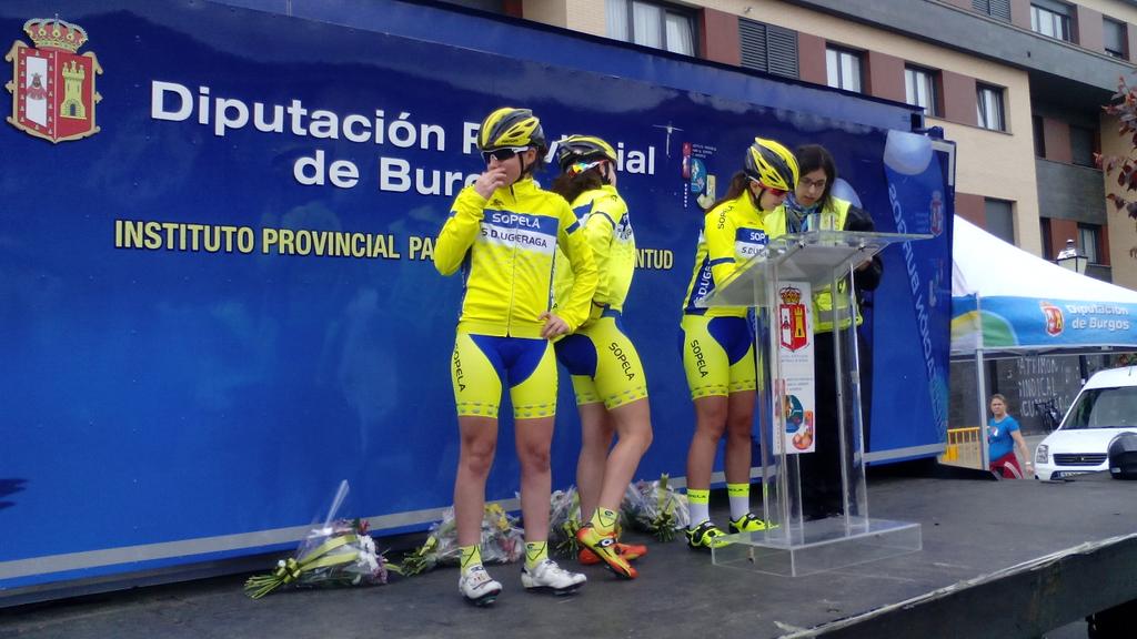 SopelaTeam's tweet image. #SopelaUgeraga: @rociociclista @MiriamGardachal @elisabetllabres @paulasuarez1711 @esther_nkz @HelenaRoomero