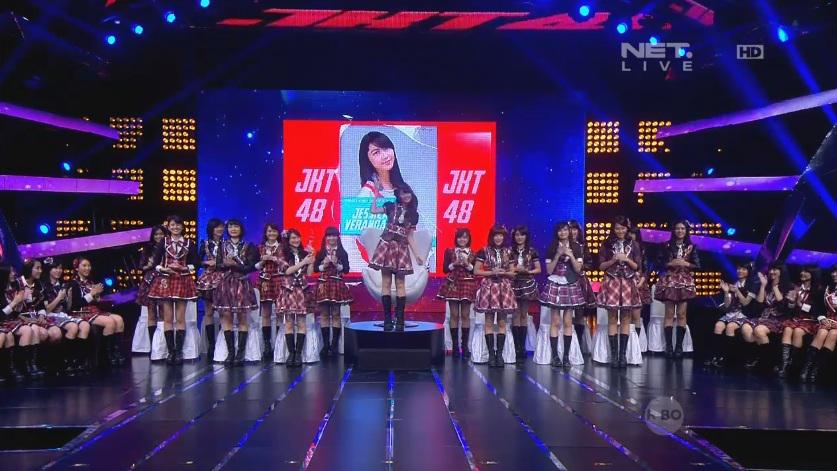 mdtvindonesia's tweet photo. Dan inilah 16 member @officialJKT48 yg akan membawakan single ke-10. Thanks for watching! #PemilihanJKT48onNETtv http://t.co/0wvNUJ6CNA