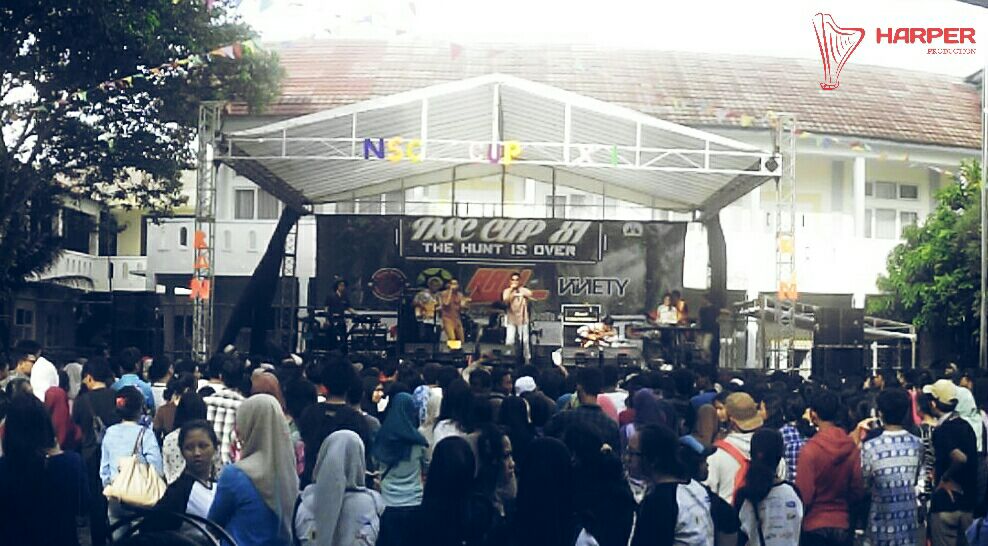 harperpro_id's tweet photo. @ranforyourlife at @nsccupxi #ran #ranners #nsccupxi #harperproduction #soundsystem #rental http://t.co/pWugZd7ZpQ