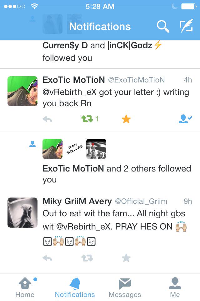 hdushsi's tweet photo. @vRebirth_eX: When your favorite YouTube follows you 👌💯😋 @ExoTicMoTioN http://t.co/G8n4CI2DYX