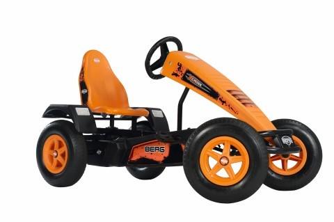 AltoysVOF's tweet image. Nieuwe @bergtoys #skelters geleverd bij @campingtveld door @AltoysVOF ,de kinderen kunnen nu lekker skelteren hier.