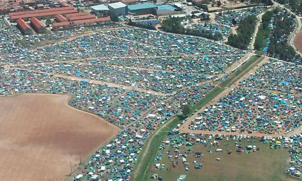 Miguelpalo's tweet photo. Viñarock 2015 @VinaRockOficial nos sigue dejando imágenes espectaculares http://t.co/JsL1PAEVhR @VillaDiario http://t.co/eOX6tvAhBJ