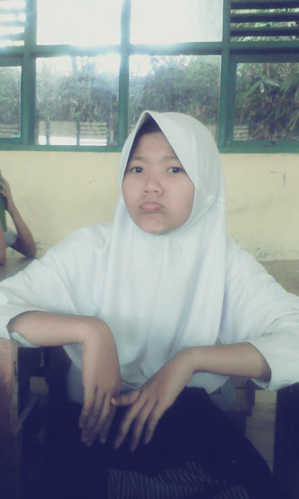 esarahayu34's tweet photo. http://t.co/LfRgrOW2Bh
