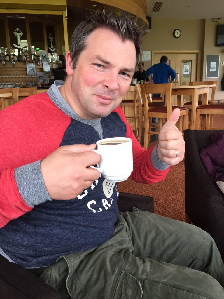 eviltomproject's tweet photo. @brianmorg @royheaphy @DarrenFarry @NemoRangersGAA not all members of the assoc. are out there! #creatureconforts http://t.co/z497U41Nlp