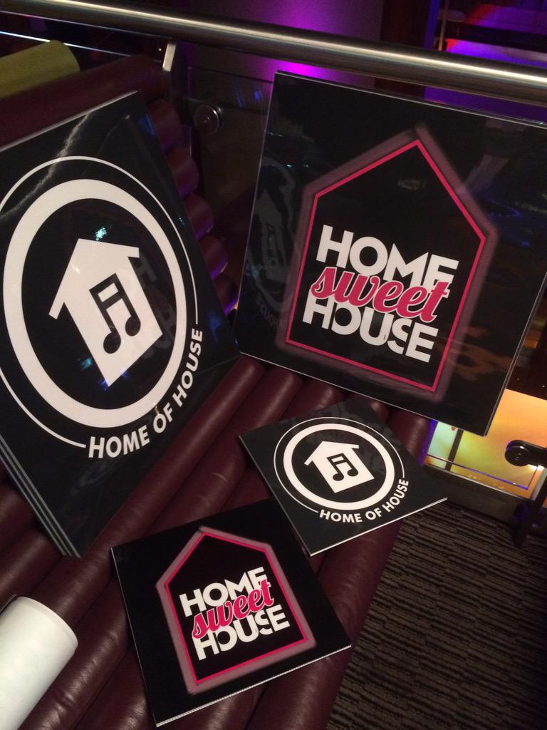 thatboymusic84's tweet photo. Saturday @hedonism_roth
@123Twisted @djmarkmurray 
#HouseMusic #Rotherhamiswonderful #RotherhamHour #SouthYorkhire http://t.co/A5uoednIb4