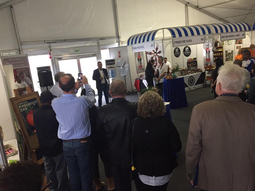 SACheeseFest's tweet image. @JohanEhlers welcoming VIP guests @ #CapeMade exhibition #SACheeseFest @alanwinde #LetsInnovate #TastetheAlternatives