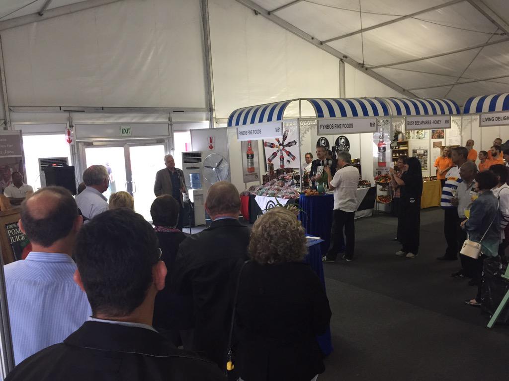 SACheeseFest's tweet image. Minister @alanwinde proposing a toast to #CapeMade #TastetheAlternatives #agriculture #SACheeseFest
