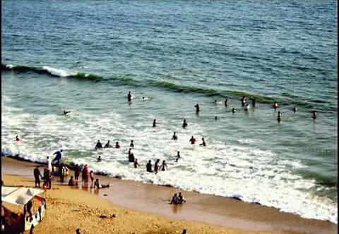 EcoVibeExplorer's tweet photo. #CapeMonze aka #RasMuari is a #beach on #ArabianSea near #HubRiver and #Gadani Beach in #Karachi, #Sindh #Pakistan http://t.co/VX9sw7Tqwp