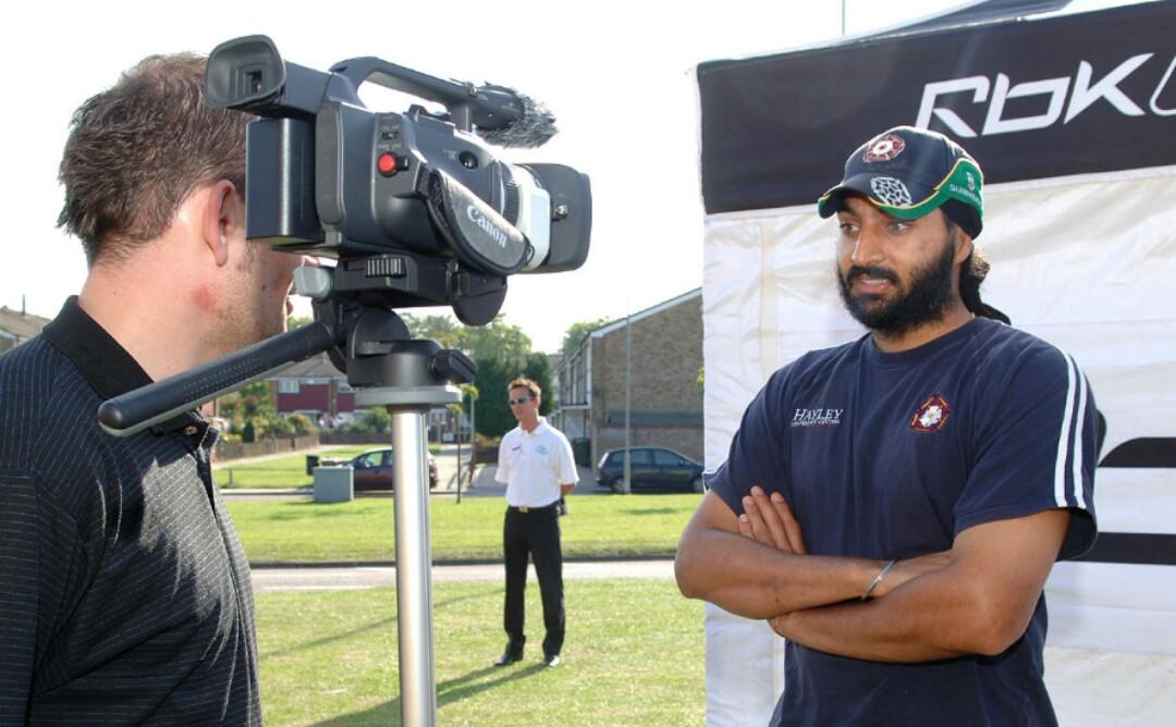 Chris shares his birthday with David Moyes and former client Monty Panesar. Happy Birthday to you all. 