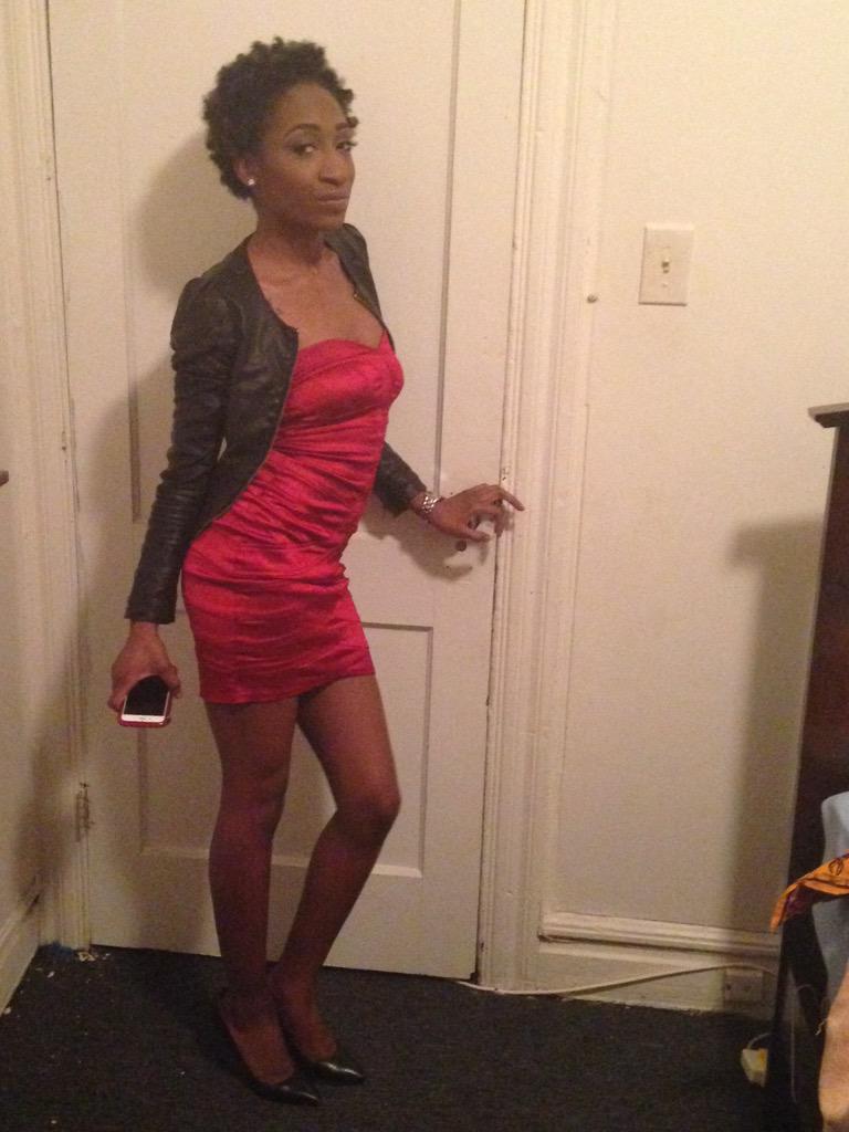 BrooklynXposed's tweet photo. My Lady out here tonight catch us at Level 10 #BXposed #2rawat2 @Hajirah_ http://t.co/32xlR7gjC8