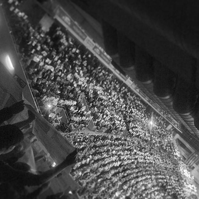 araeslhoracat's tweet photo. #palausantjordi  #catalanflag #catalonia #independencia #mosaic #blancnegre #blackwhitephotography #araeslhora #anc… http://t.co/K5YBvxWsYa