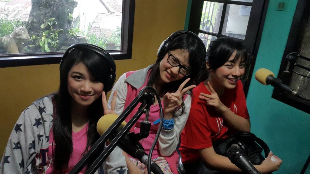 JKT48 tweet media