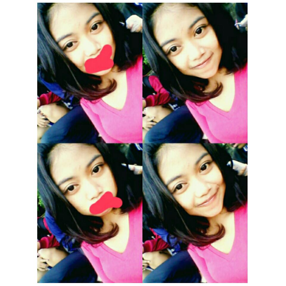 RismaYunika's tweet photo. Fake smile:') http://t.co/EYZjTqfENM