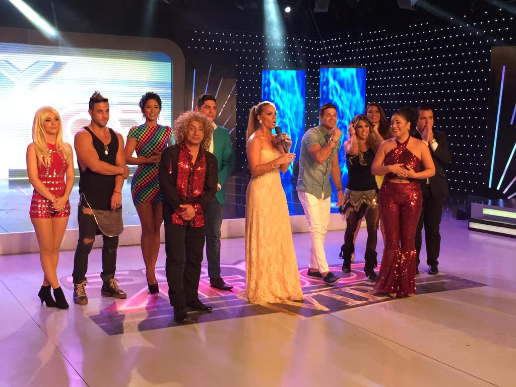 tcsoyelmejor's tweet photo. ¡@SukitaSanchez se queda con la estrella! El 'Jurado VIP' la elige por todo su gran progreso. | Tuitea #UnViernesVIP http://t.co/SCW4GtJff2