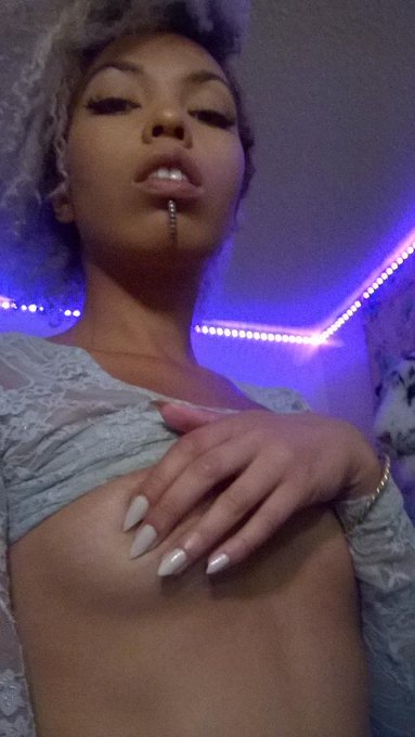 Live in 10 http://t.co/TdhdlnBWDw<a href="/tag/pantystuffing"class="tags"><span>#pantystuffing</span></a>