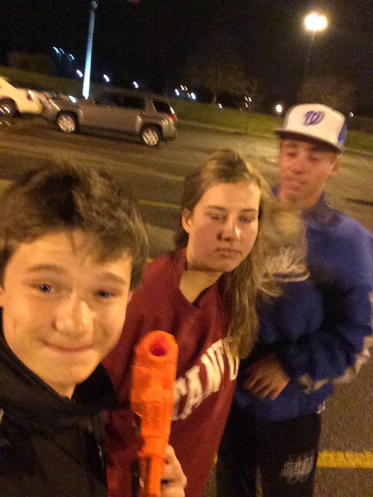joe_romain2's tweet photo. @WoodburyNerf @Nolanglunz13 #BSquadAllStars take down @graykowskirose http://t.co/oDsvFFz3BS