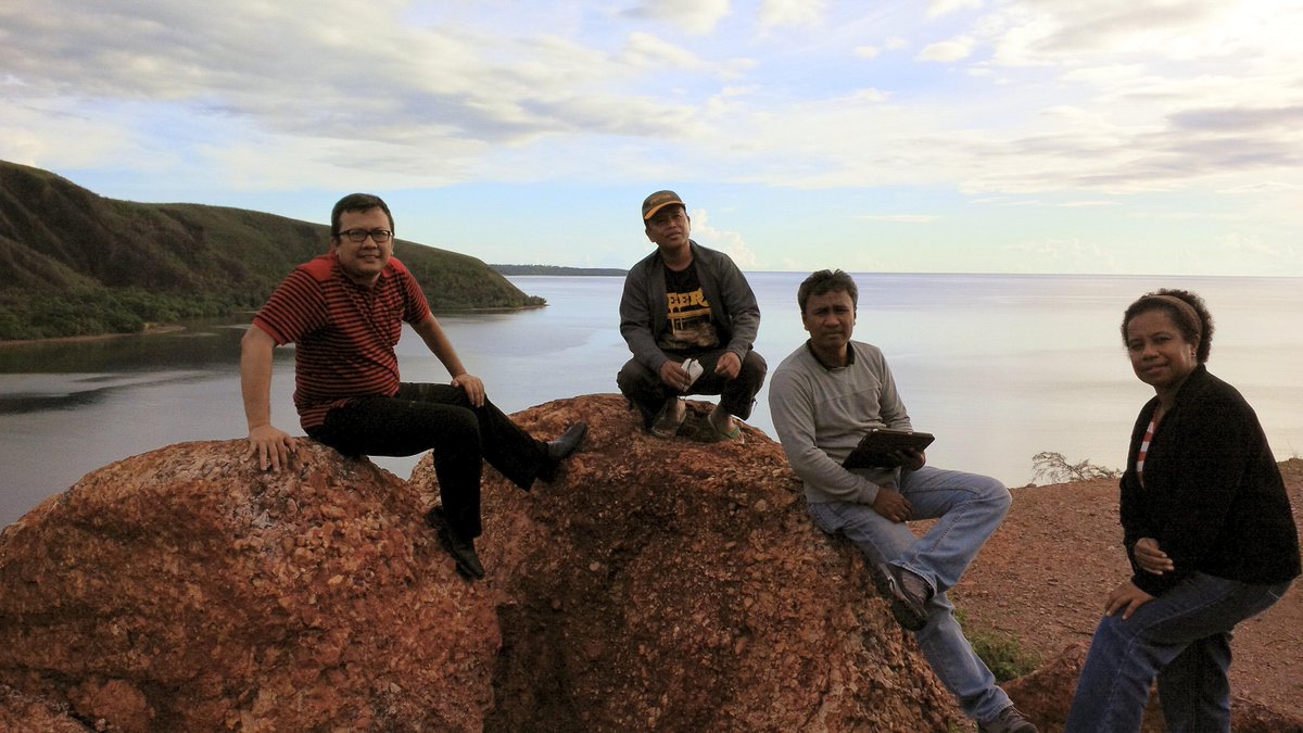 fahiraidris's tweet photo. Keren 》@ferrykoto: #Papua kaya SDA, miliki Alam nan Elok #WisataLokal di #GunungBotak Manokwari - Bintuni W/ BP team http://t.co/xAa25459IR