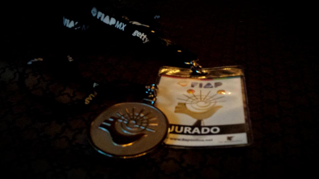 mkdirecto's tweet photo. #FIAPMX15 Seguimos en la gala del #fiap2015 con @alnuque @IEDGE http://t.co/aHOLOoVDCS