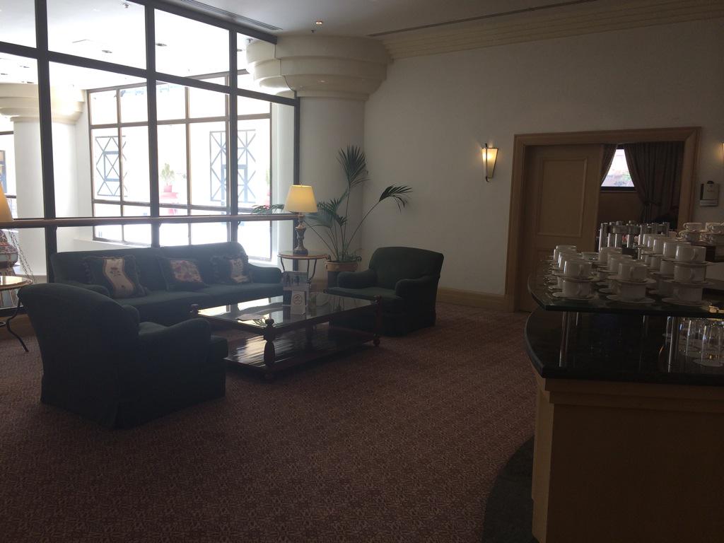 DeewanME's tweet photo. We are set and ready for today's workshop "Introduction to Digital Marketing" @ICJordanHotel #DigMktgJo http://t.co/UgO1ox6Ans