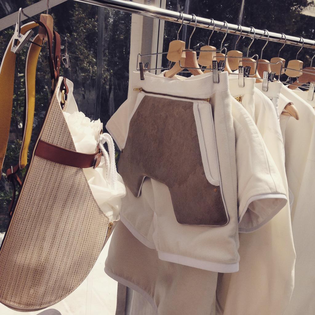 JulieVndl's tweet photo. In love with The #SophieHarand collection 💕 #XXXH #Hyeres2015 #HyeresFestival #fashion #mode http://t.co/6sO5xuk6tW