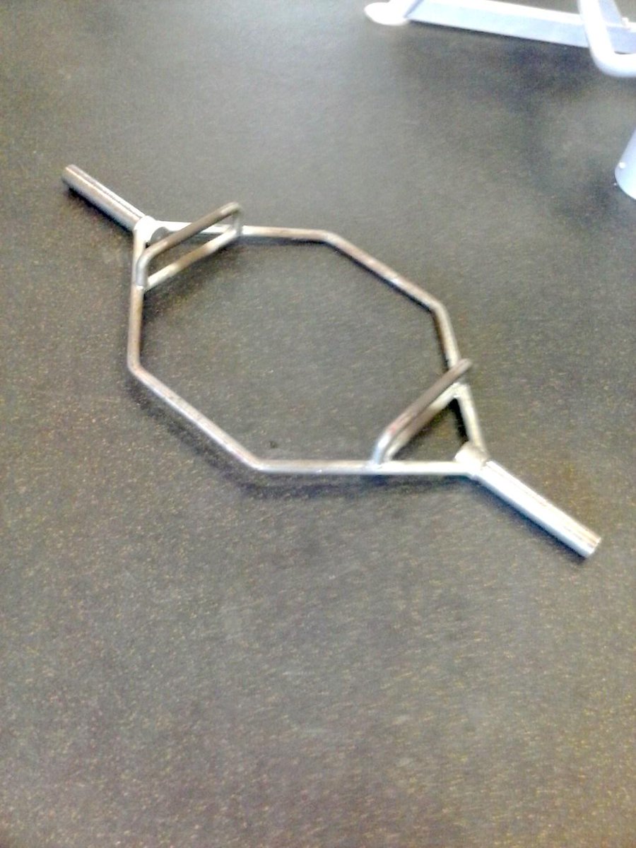 PghHealthHub's tweet photo. The trap bar is a tool for a strong lower body, and we'll give you a great 10 week #workout! http://t.co/Nkr9UqS4t9 http://t.co/aJUiBgjqS2