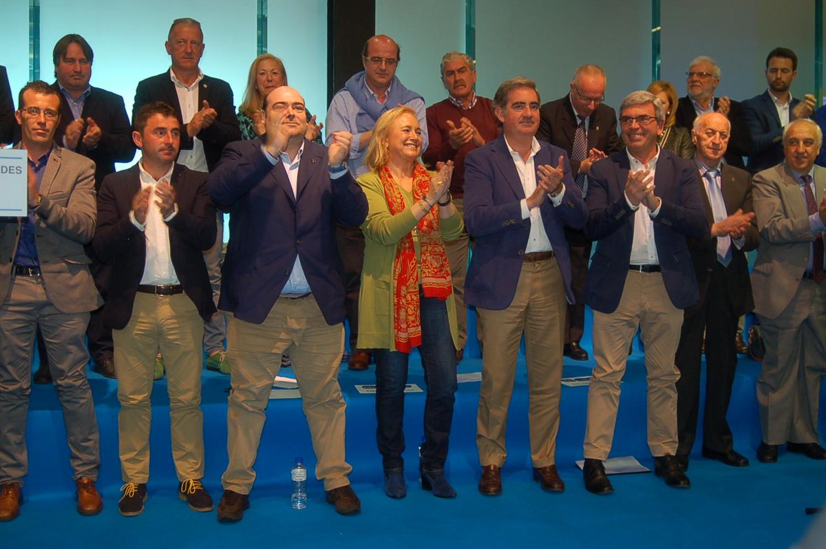 cherines_pp's tweet photo. Tenemos las mejores candidaturas municipales para las elecciones del 24 de mayo, gracias a tod@s! #AsturiasPopular http://t.co/FNeobR0ZdF