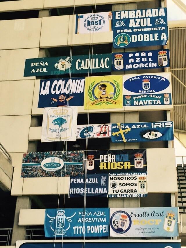 APARO_ROCF's tweet photo. Ya va tomando forma el rincón de la peñas #Oviedismo #LocosPorVerteGanar http://t.co/RF2NKKEg1n