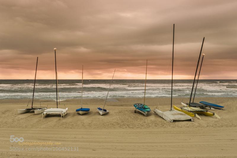 CoverGap's tweet image. #Mareny by ... - covergap.com/?p=132227 #Barcas #Beach #Boats #Botes #Cloudy #Espana #Nublado #Playa