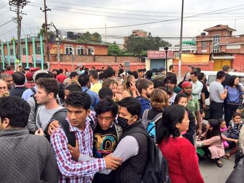 BJPsudhanRSS's tweet photo. Powerful earthquake of magnitude 7.9 hits Nepal. Tremors felt in India too. #Earthquake 
http://t.co/6jxeJbNkeT http://t.co/ke0GcZfCZX