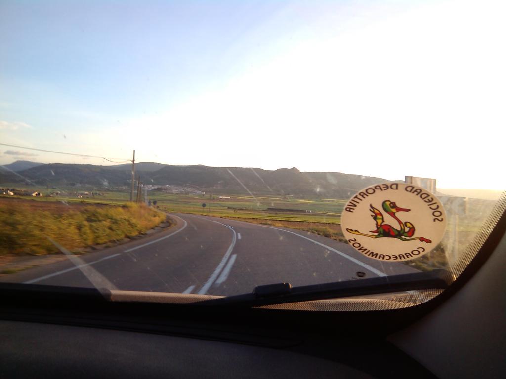 pedmarfe's tweet photo. A abrir el #OpenInternacionalOrientacion #Titaguas,  con @CorrecaminosVLC. Amanece q no es poco XD http://t.co/wJxDYh0nVI