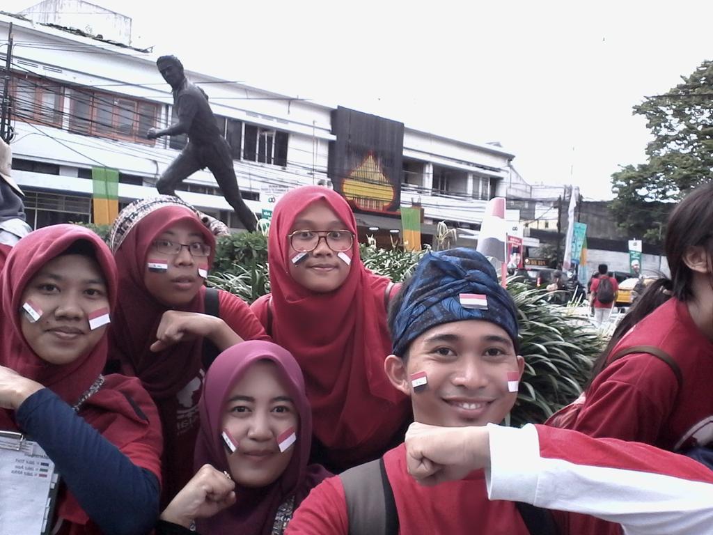 arum latifah tweet media