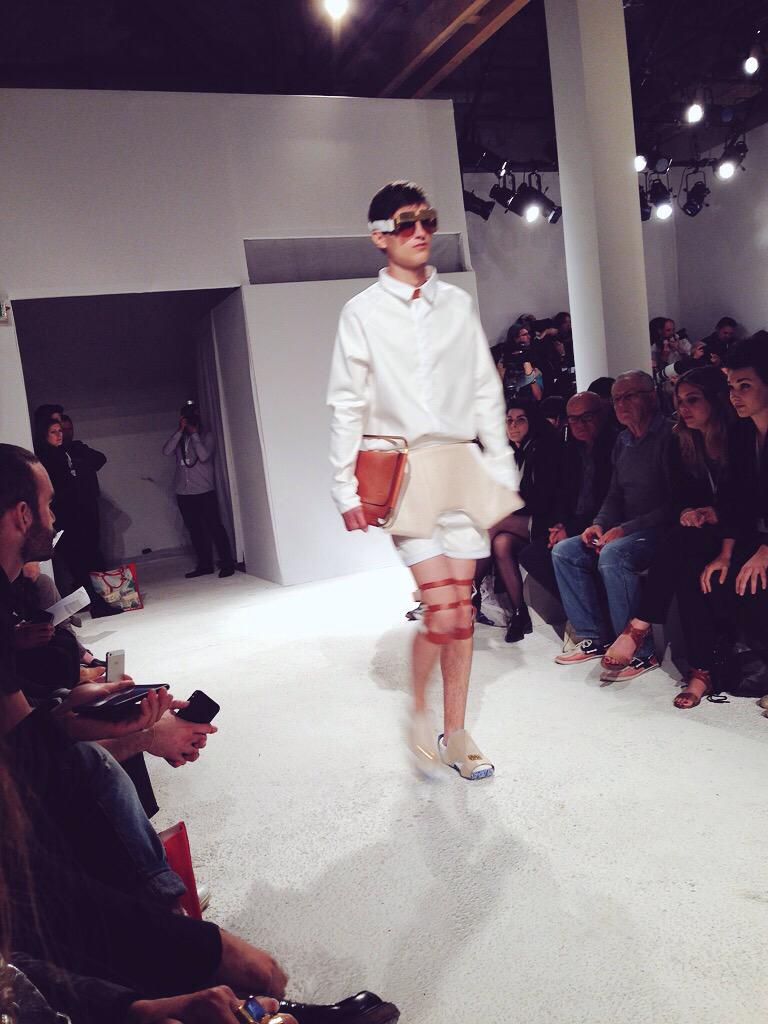 JulieVndl's tweet photo. Last night was Perfect. #XXXH #fashionshow #sophieharand #Hyeres2015 http://t.co/iGO901XN58