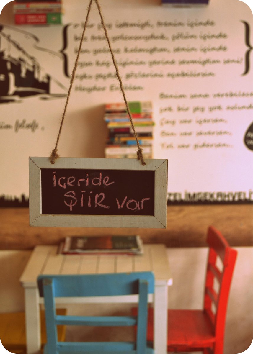 Ceren_KitapCafe's tweet photo. Pervam yok verdiğin elemden; Her mihnet kabulüm, yeter ki Gün eksilmesin penceremden! http://t.co/ZVconU9vZc