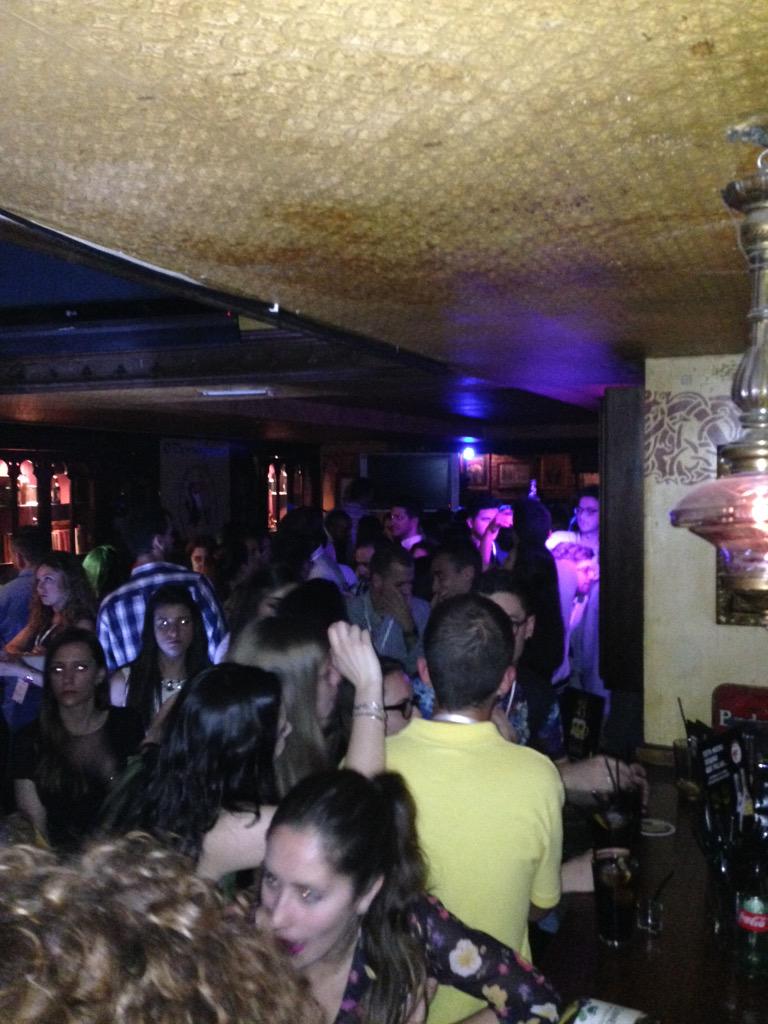 odonoghuescor's tweet photo. @CEEE2015 Así se las gastaron anoche!! #CEEE2015 #odonoghuescordoba #OdonoghuesUniversity #NosGustaVerteSonreir http://t.co/tI75H22x2g