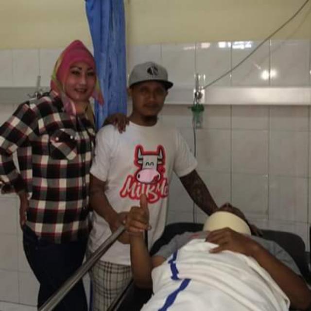 jamcyclejepara's tweet photo. Cepat sembuh buat Om Nollix rider kota Kudus dari MOR Racing RMA, terjatuh saat seeding run. Stay Strong 💪 http://t.co/a1O4p3G6LZ