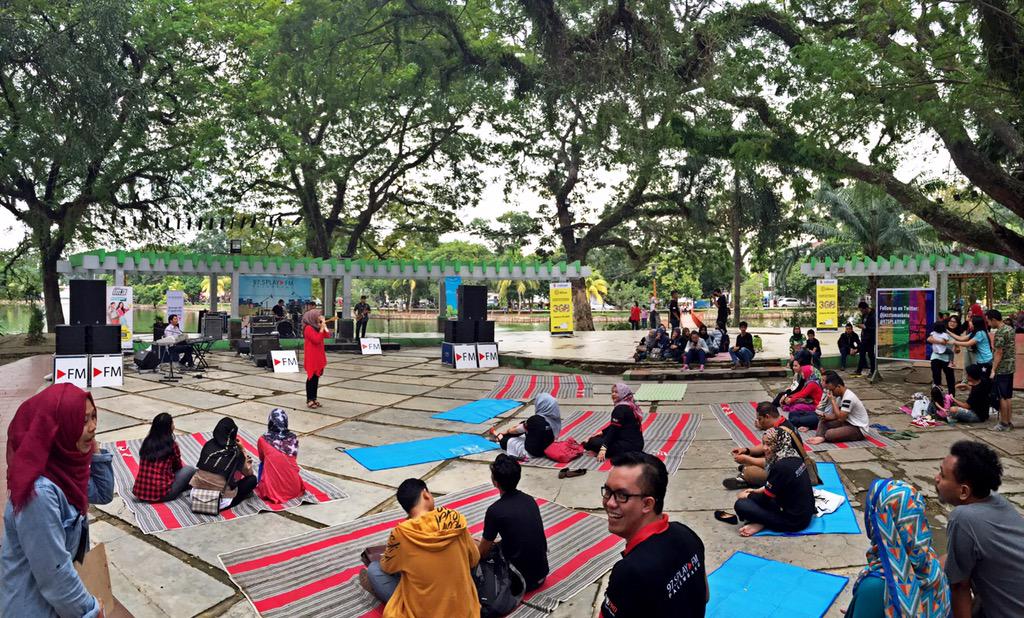 Ughh seru guys <a href="/jazztamankota/">Jazz Taman</a> <a href="/975PLAYFM/">975PLAYFM PALEMBANG</a> mari merapat ke KIF Park sekarang